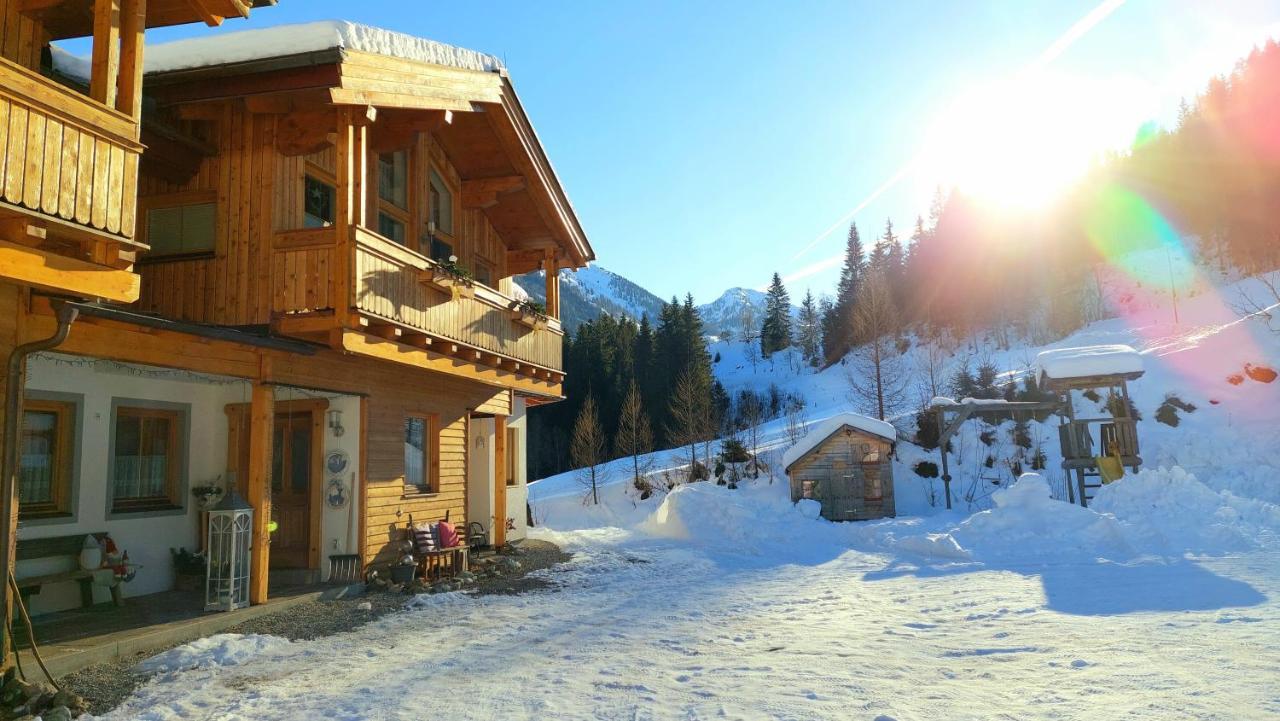 Oeko-Appartements Fallhaus Forstau  Buitenkant foto